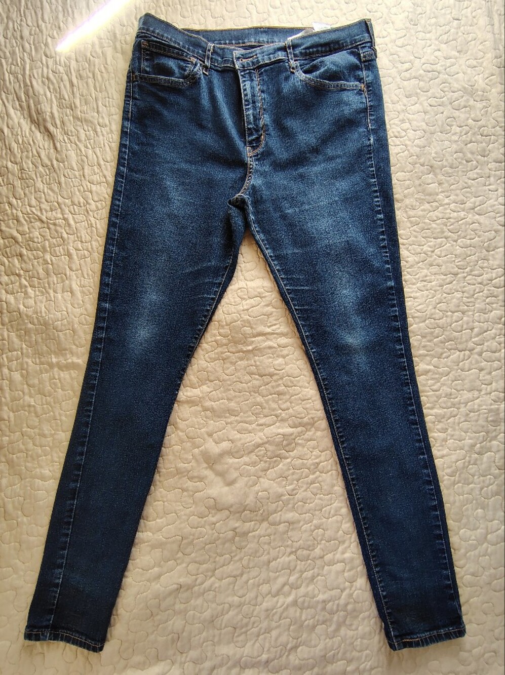 Levi's Women’s Dark Blue Stretch Skinny Jeans Size W33 L30.
